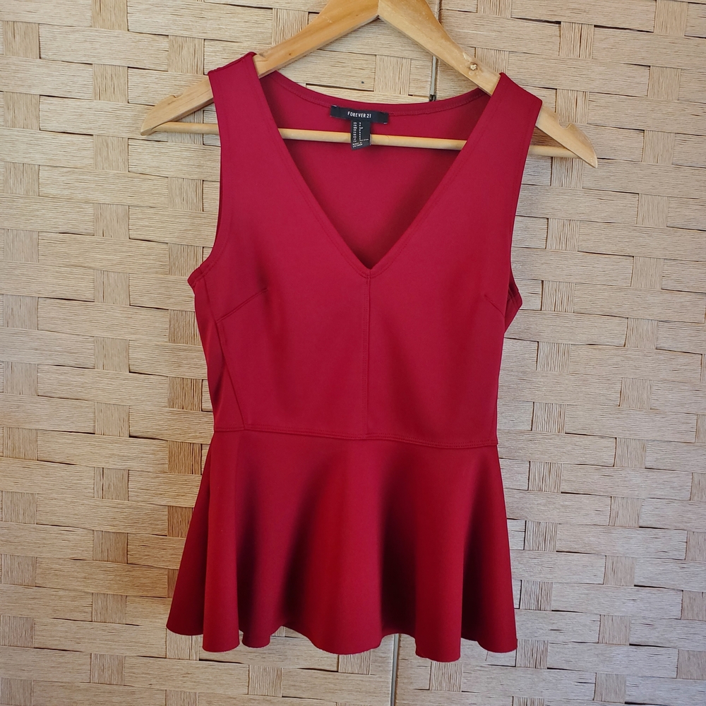 Forever 21 Size Small Maroon V-Neck Blouse